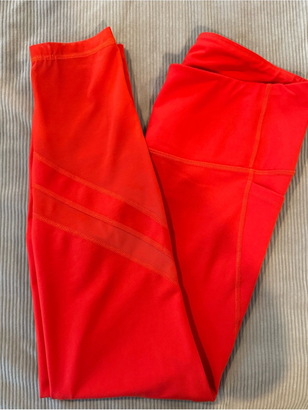 Old Navy Active Leggings with Mesh Cutouts